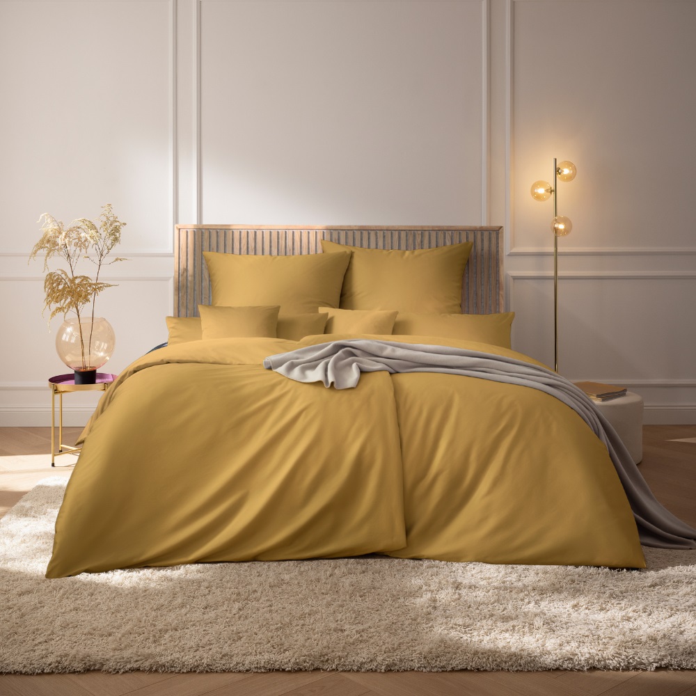 Einfarbige Bettwäsche Valetta in altgold - ein gedecktes, dunkles Gelb mit warmem Braunanteil