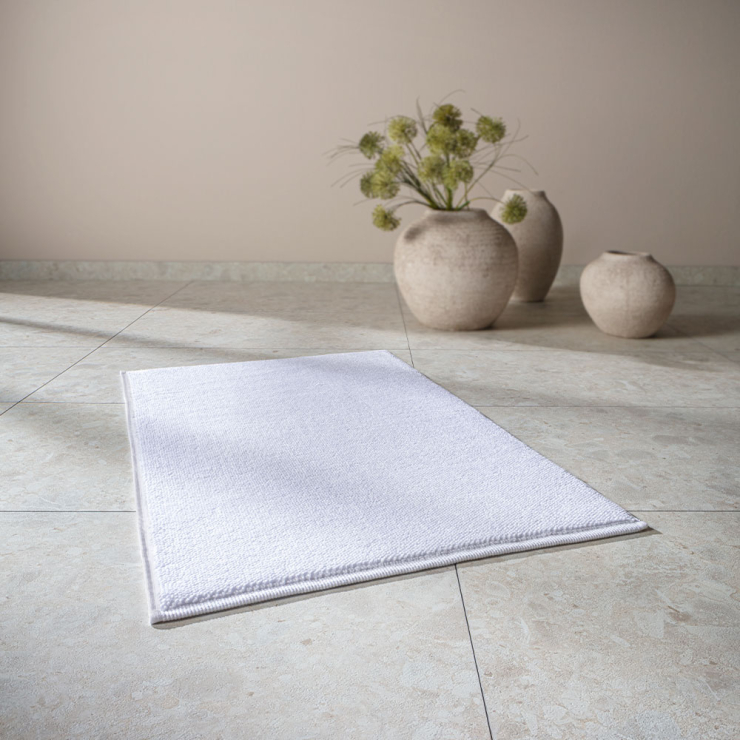 Badematte Mila in der Farbe weiss