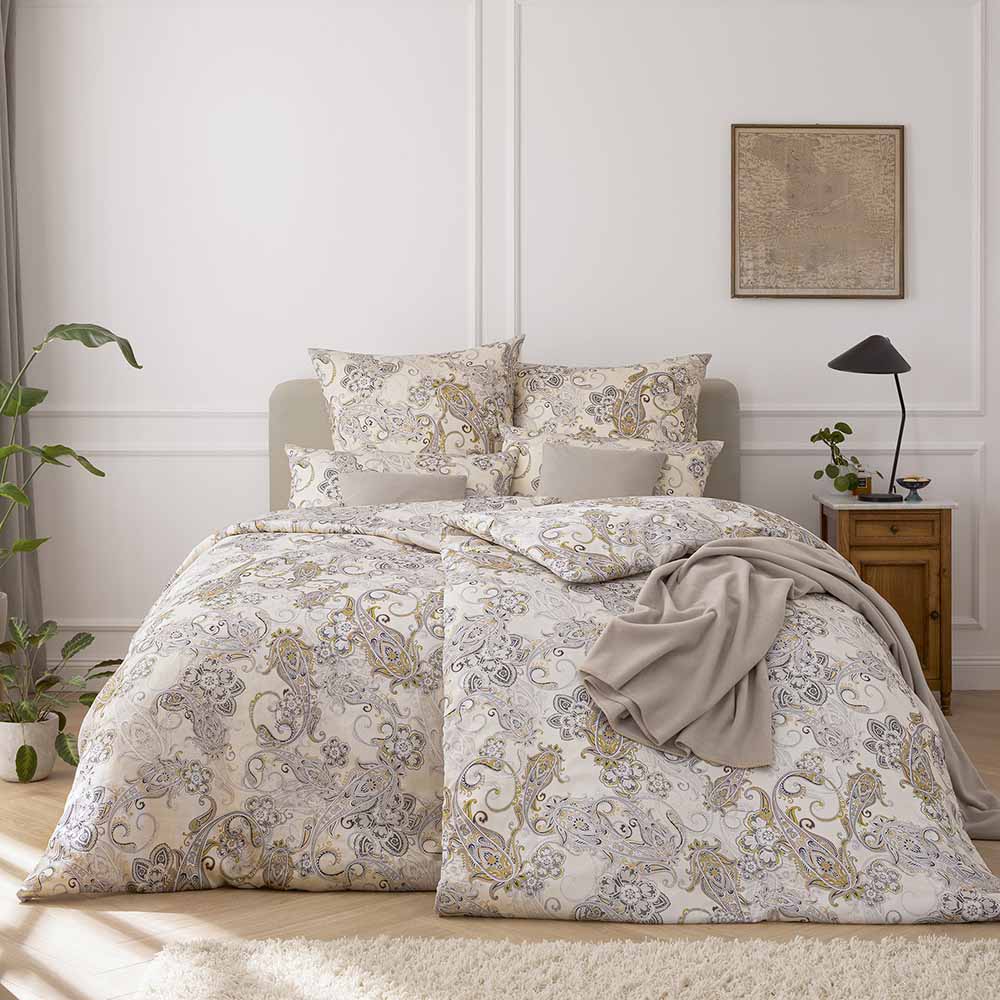 Charlotte 1047 | Creme