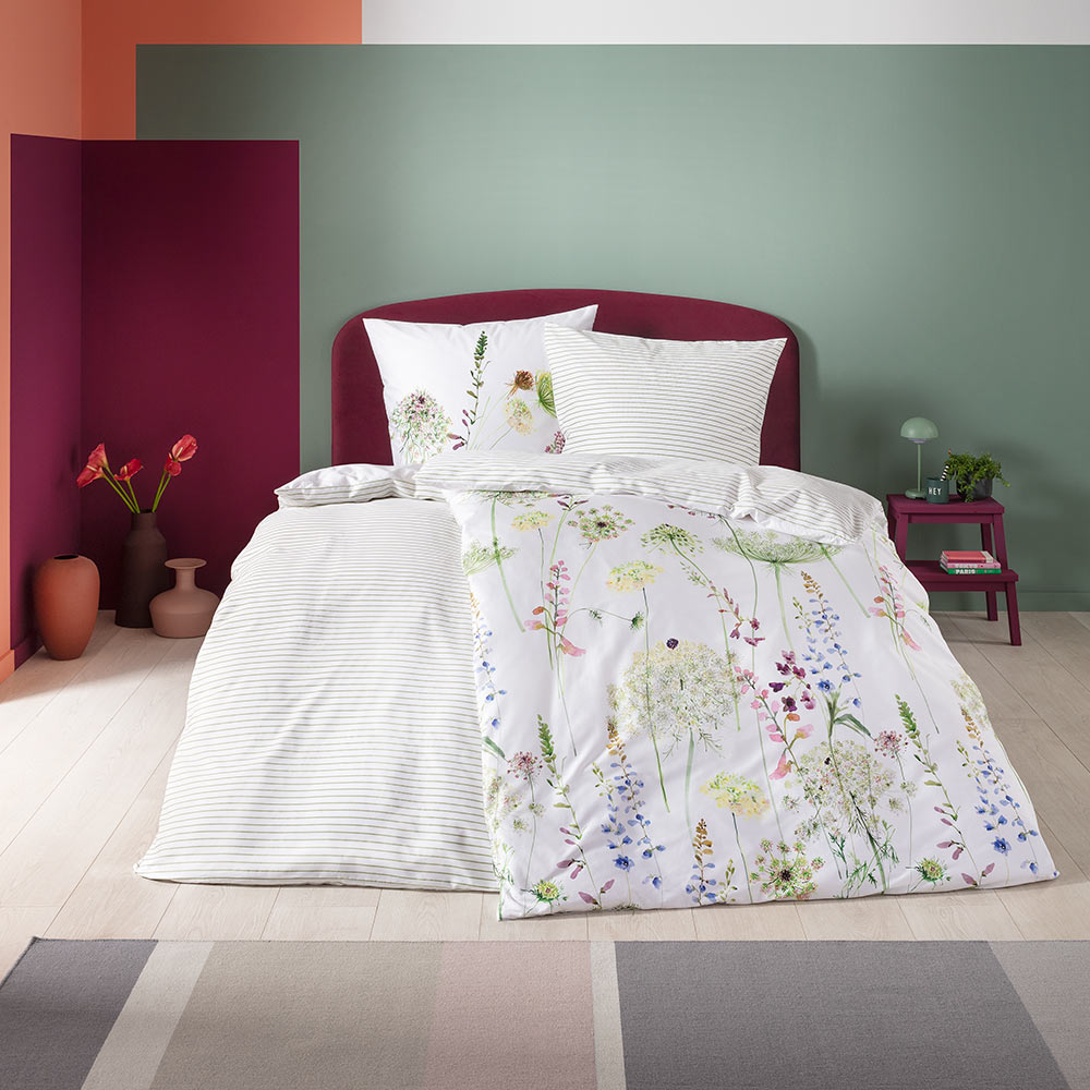 Meadow 4704 | Grün