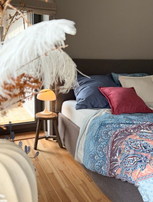 Bettwäsche Carmen angerichtet mit Dekokissen